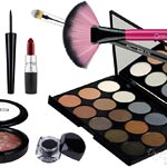 Cosmetic Product Line Layout